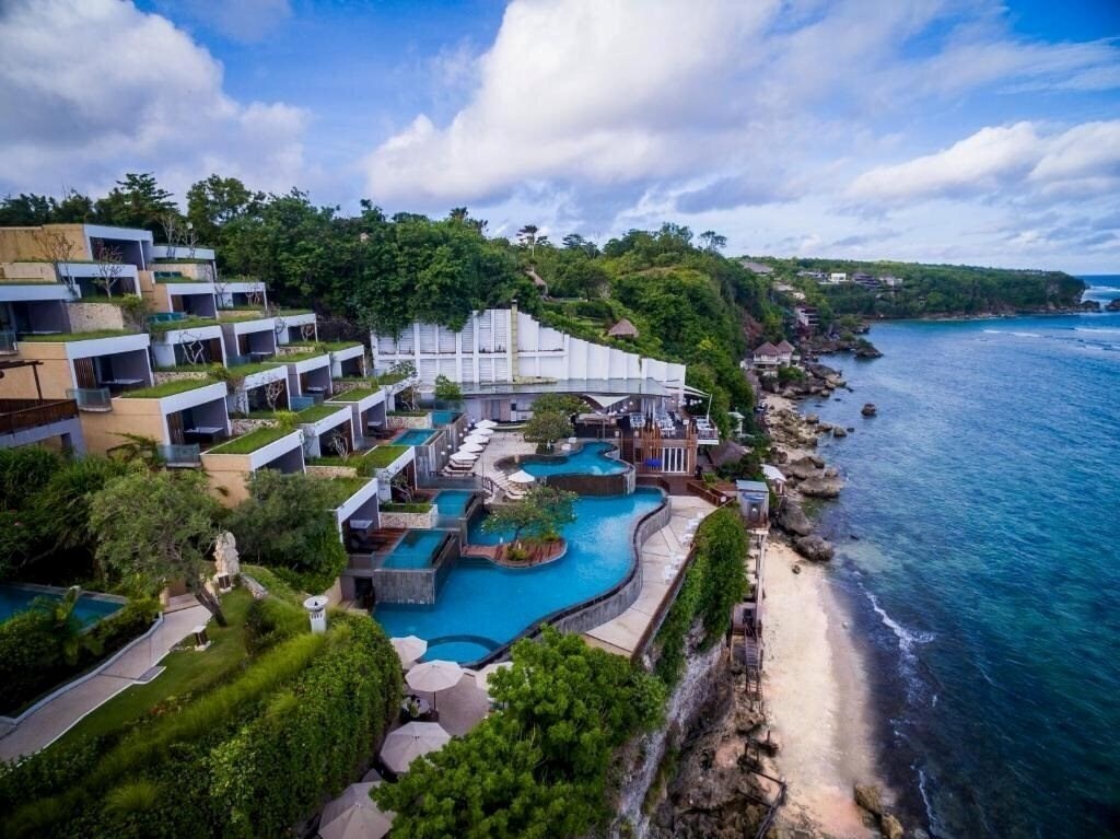 Отель Svanata Uluwatu Bali Resort 5*